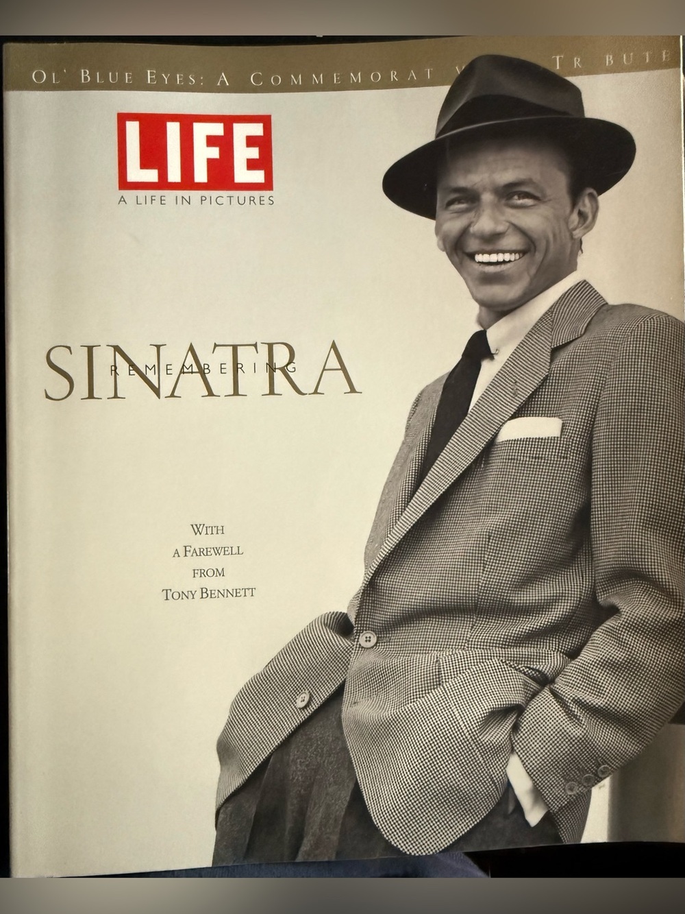 LIFE Magazine Collector Lot – America the Beautiful & Frank Sinatra Special Ed